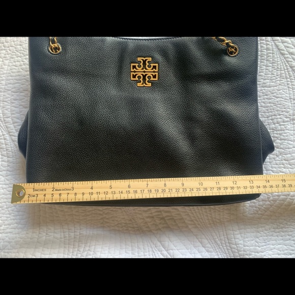 TORY BURCH Britten Pebbled Leather Slouchy Tote Handbag. Black - Picture 6 of 14